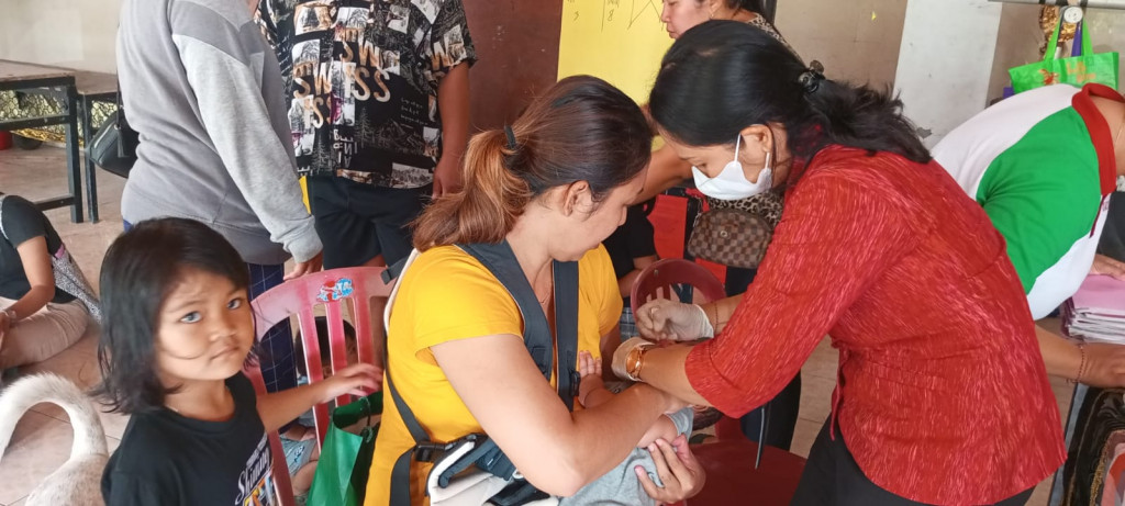 PELAKSANAAN KEGIATAN PIN POLIO DI BANJAR SESEH DAN BANJAR MENGENING DESA CEMAGI